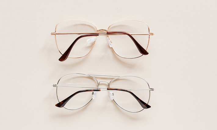 几千块一副的防控眼镜是否值得 保护视力还需从根据习惯做起